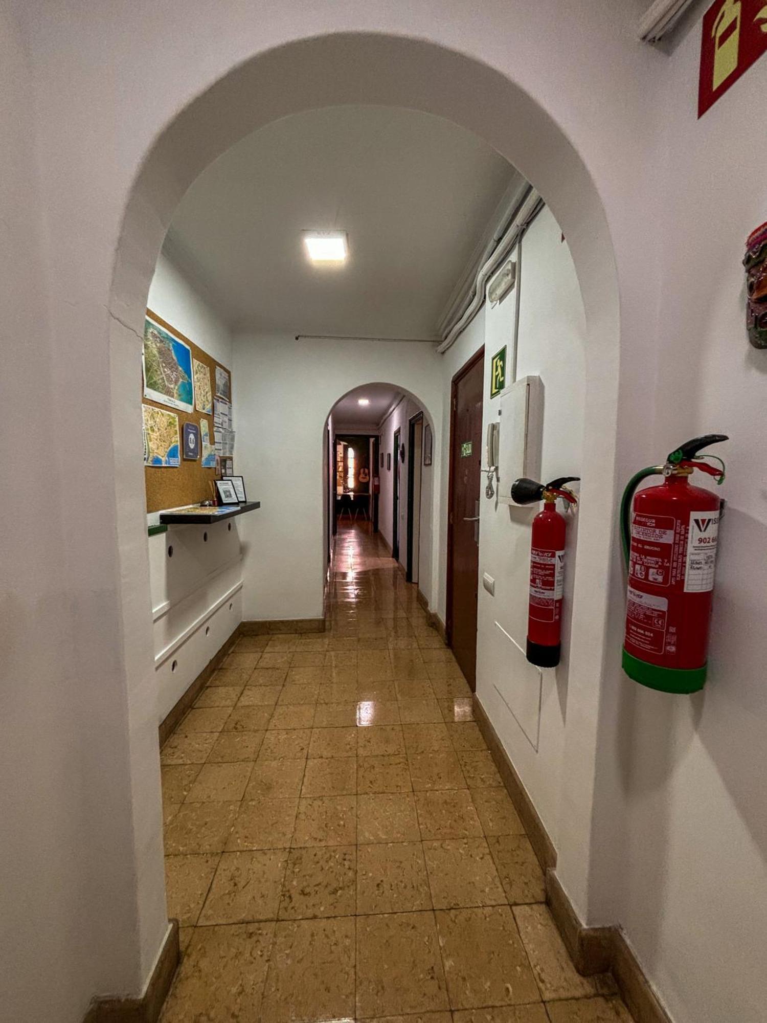 Tarragona Hostel *