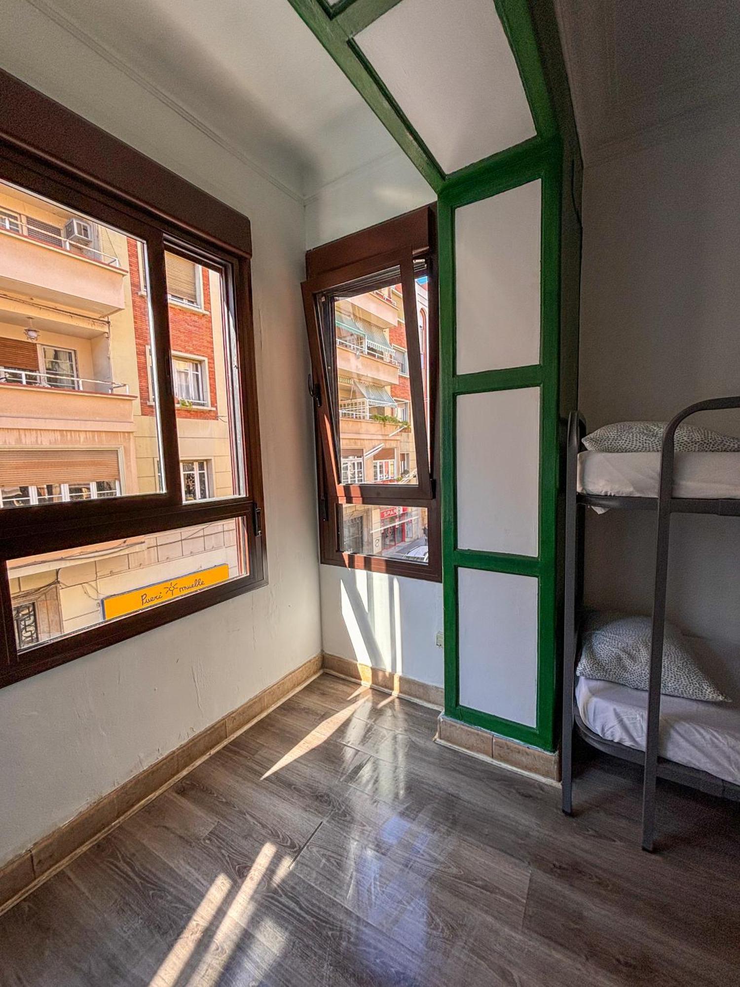 Tarragona Hostel * Tarragona